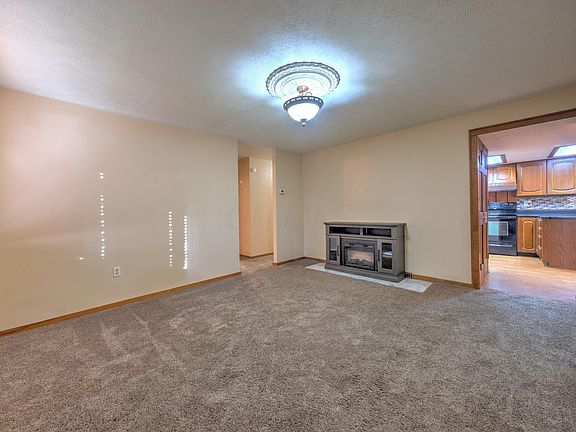 5th image of 972 Fairwood Ave