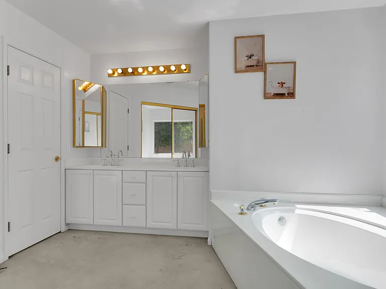 11079 N Mountain Breeze Dr — Photo 5