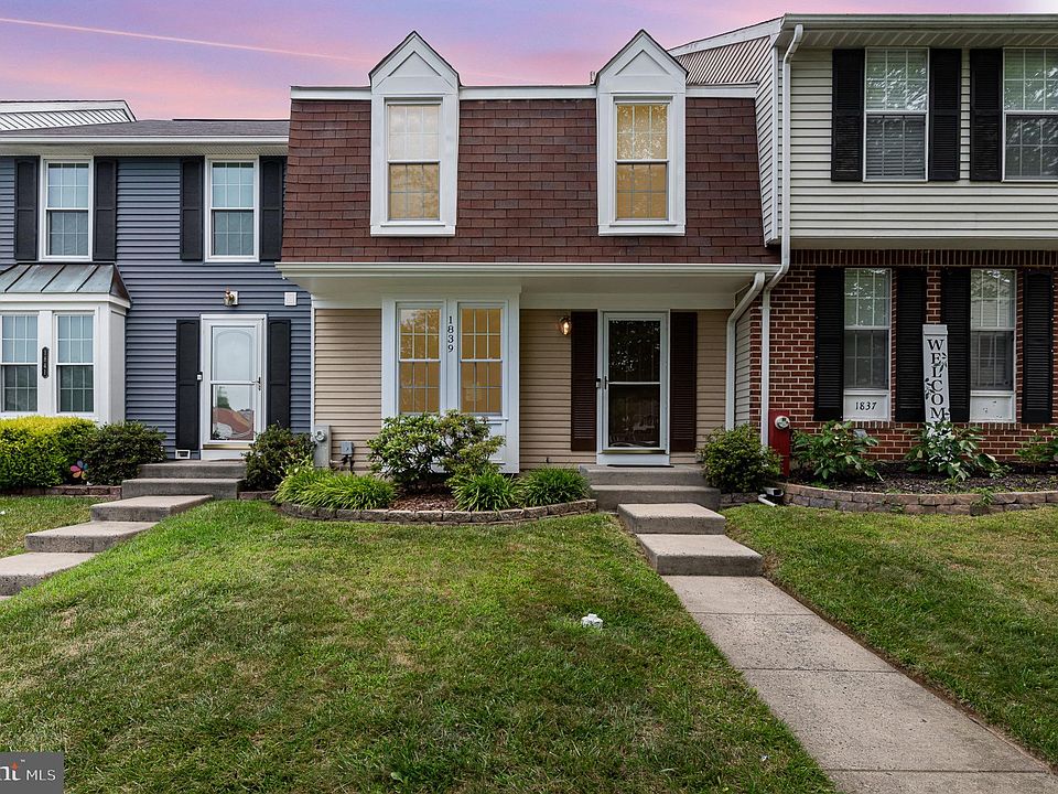 1st image of 1839 Queen Anne Sq