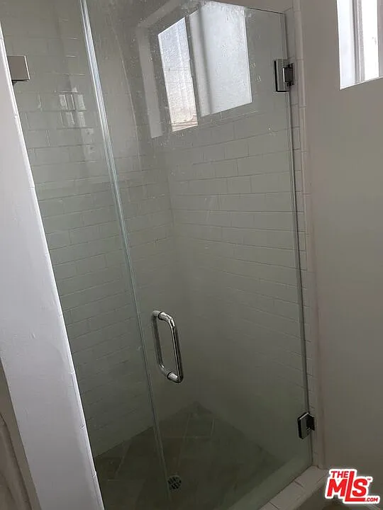2 bed, 2.0 bath, 1300 sqft, $3,500 — Photo 3