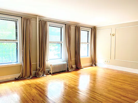 Rented by Compass | media 4