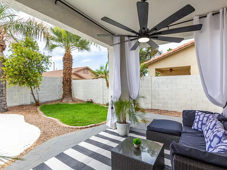 3674 S Joshua Tree Ln — Photo 2