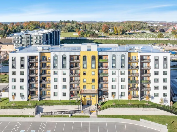 8 Culinary Ln, Barrie, ON