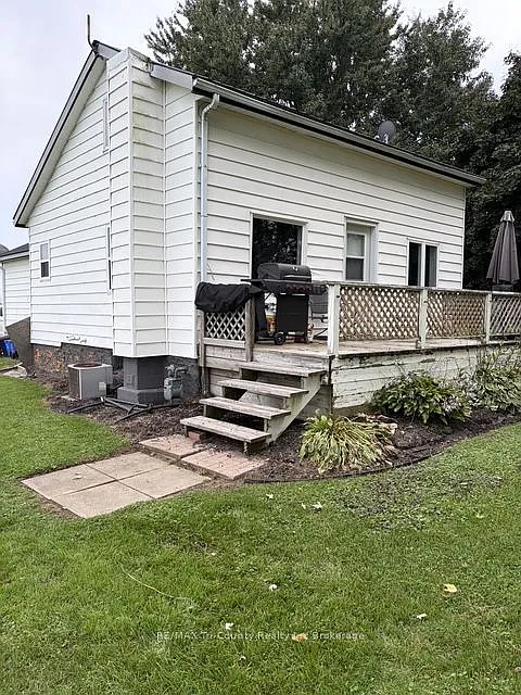2 bed, $1,900 — Photo 4