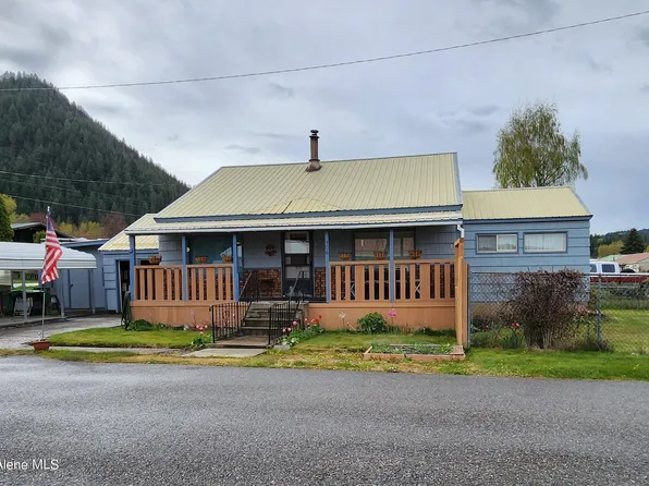 306 S 2nd St, Osburn, ID 83849