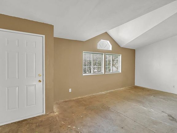 4th image of 15304 Sisson Road