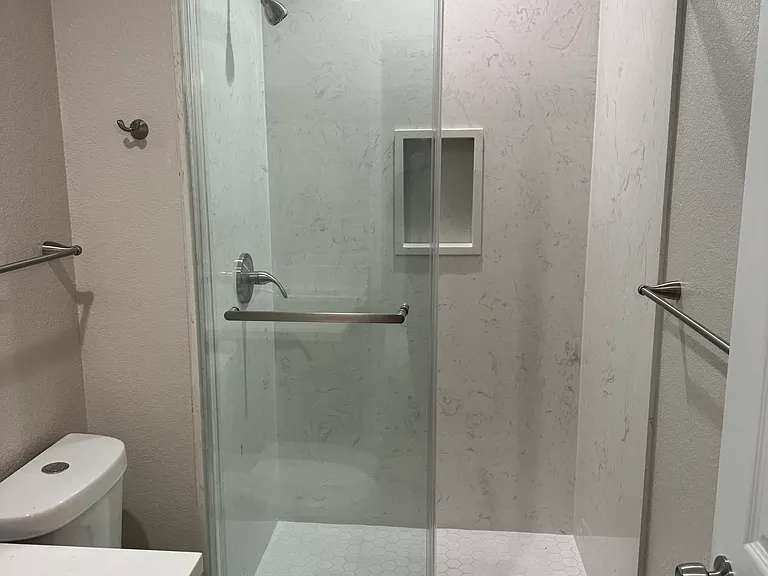 Eagle Ln — Photo 11