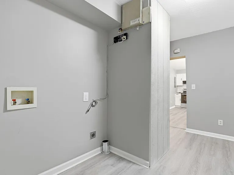 1200 Grady St — Photo 18