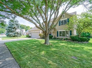 10843 Briar Stone Ln, Fishers, IN 46038