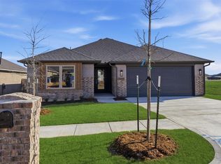 3208 Pagoda Pead Dr, Yukon, OK 73099