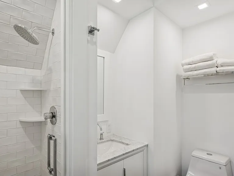 10 Seabright Ave — Photo 22