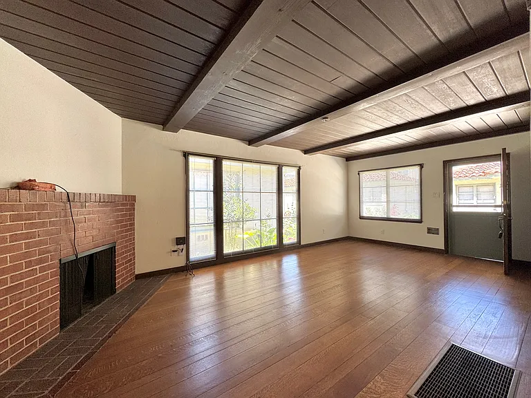 1830 Santa Clara Ave #A — Photo 6