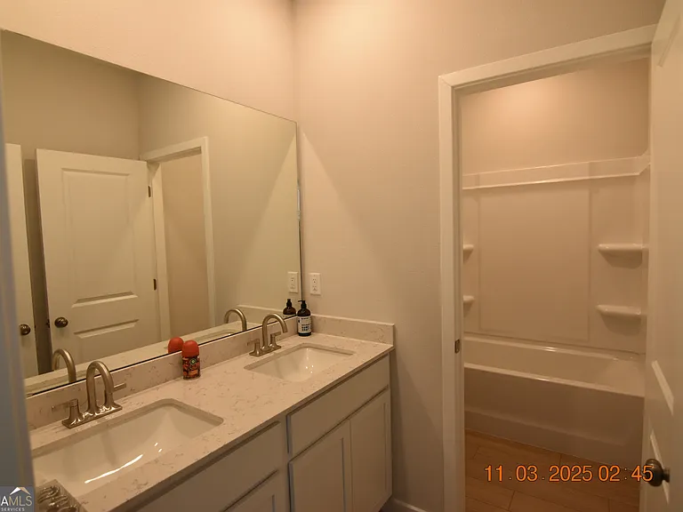 213 Collin Nicholas Dr — Photo 16