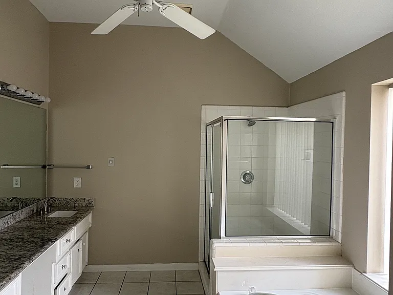 18934 Barry Ln — Photo 23