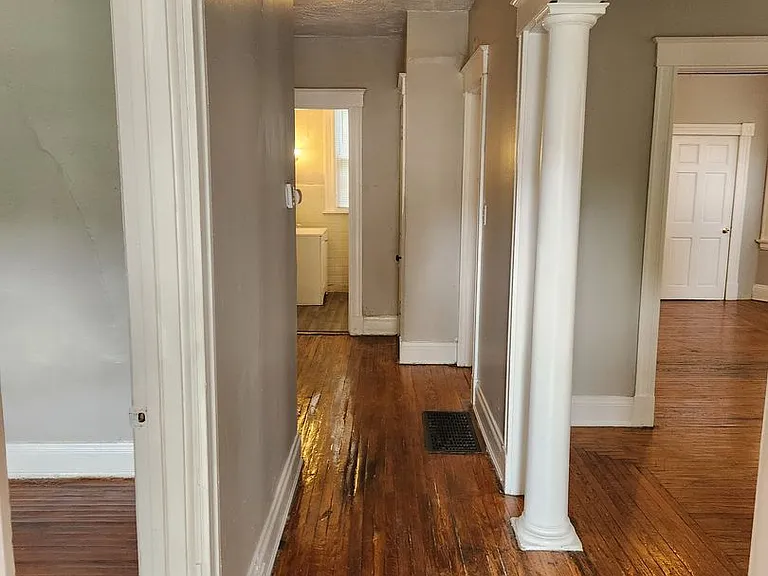 1525 Dixmont Ave — Photo 3