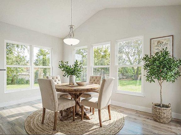 7th image of this home