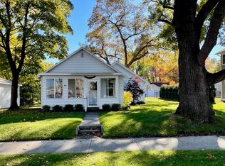 820 E State St, Traverse City, MI 49686