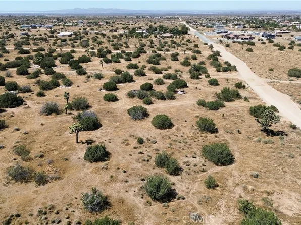 11-16 White Rd, Phelan, CA 92371