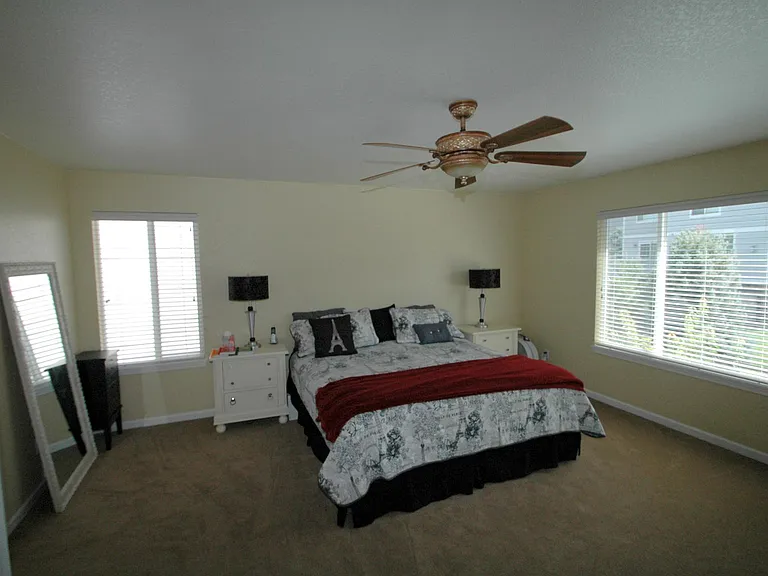 23172 Bay Oaks Ave — Photo 11