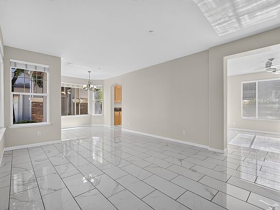 4th image of 5858 Hazelwood Cmn