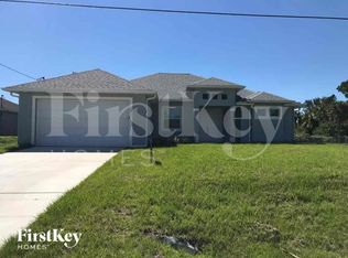 3201 40th St SW, Lehigh Acres, FL 33976