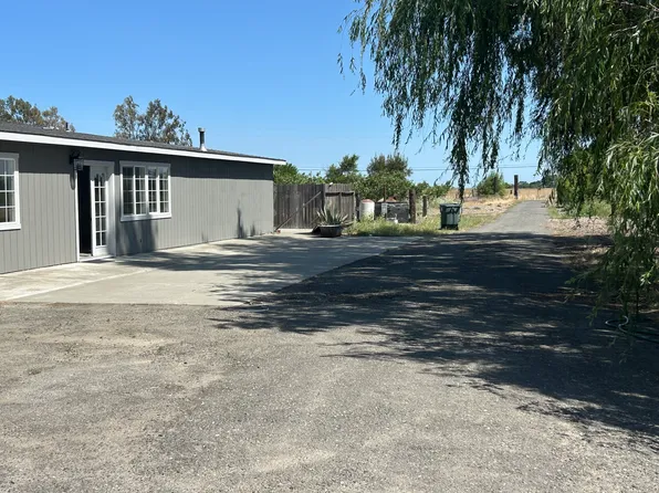 6840 Binghamton Rd, Dixon, CA 95620
