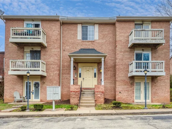 3289 Dawson St APT 4, Pittsburgh, PA 15213