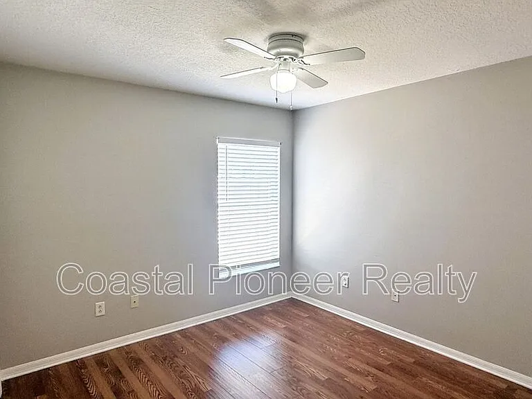 2345 Roanoke Springs Dr — Photo 28