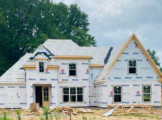 910 Llyods Ln, Nesbit, MS 38651