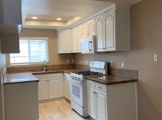 1014 S Victoria Ave, Corona, CA 92879