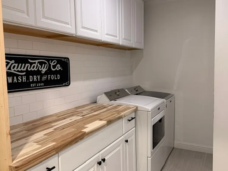 570 Cate Rd — Photo 11