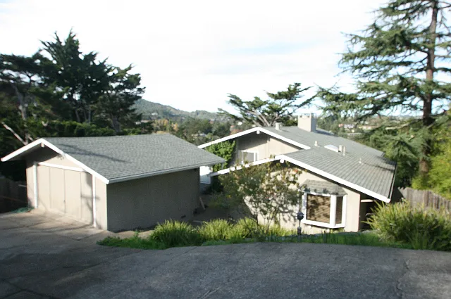 462 Chapman Dr photo 1