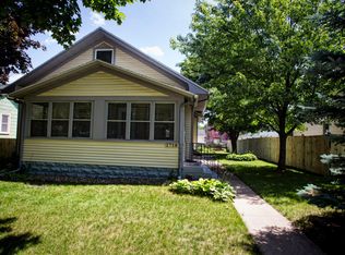 1718 Kane St, La Crosse, WI 54603