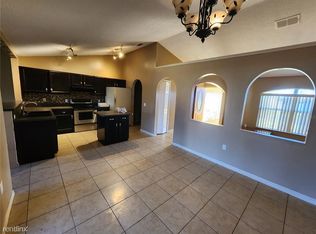 907R Picardy Dr, Kissimmee, FL 34759