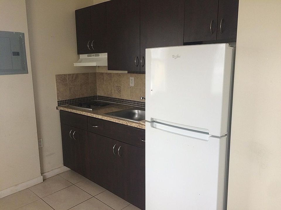 1st image of 801 W 2nd Ave APT 11