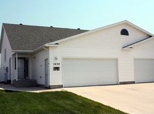 1650 19th Ave E, West Fargo, ND 58078