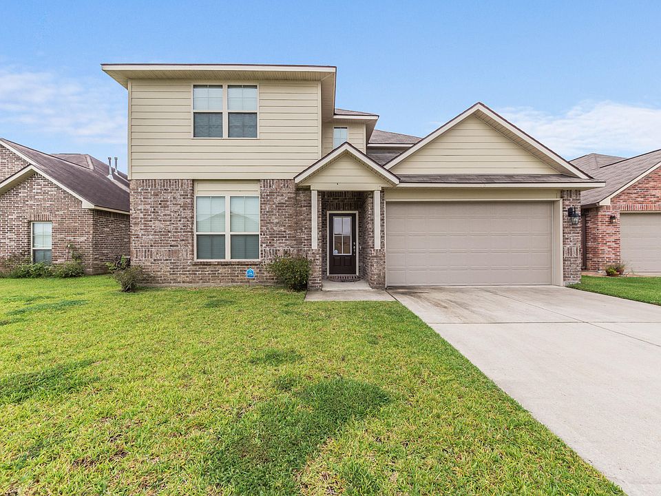 1st image of 106 Golden Lake Dr