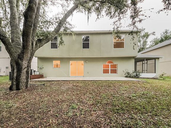 4th image of 1052 Osprey Cove Cir