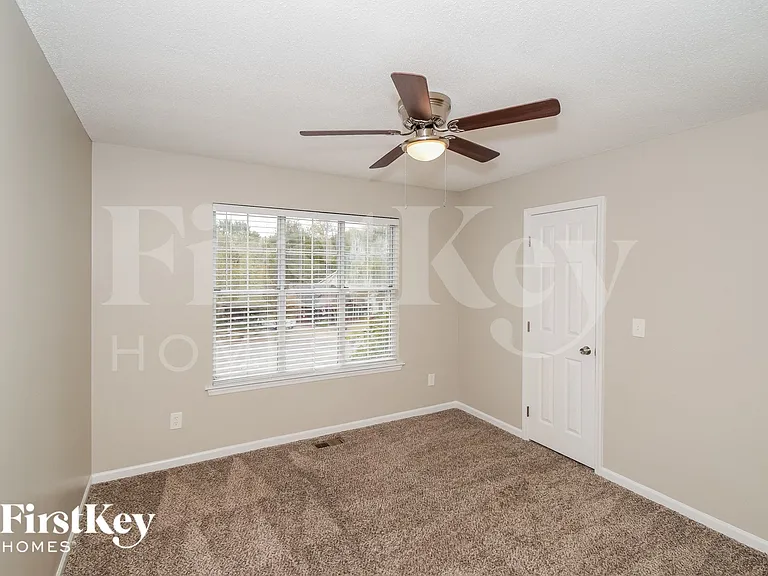 2715 Braelinn Pkwy N — Photo 9