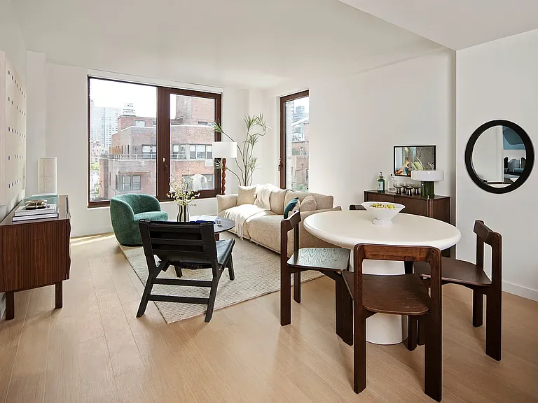 300 E 50th St #16K — Photo 1