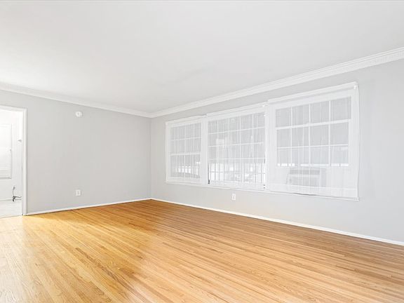 4th image of 1239 S La Cienega Blvd APT 6
