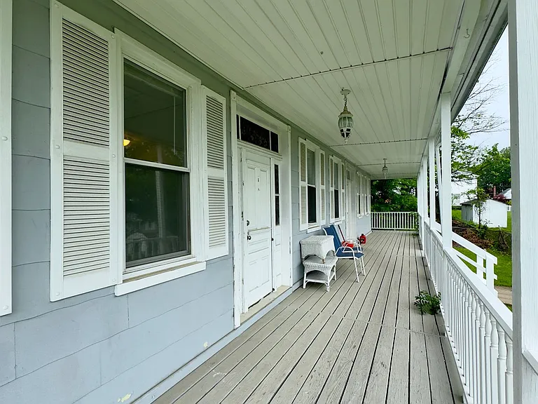 For Rent: Comfortable Living at 2910 Scherer Avenue Your Ideal Home Awaits! — Photo 7