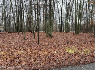 121 View Ct, East Stroudsburg, PA 18302