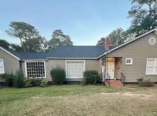 405 12th St E, Tifton, GA 31794