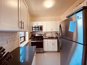 Rented by Silverstein Collection LLC 