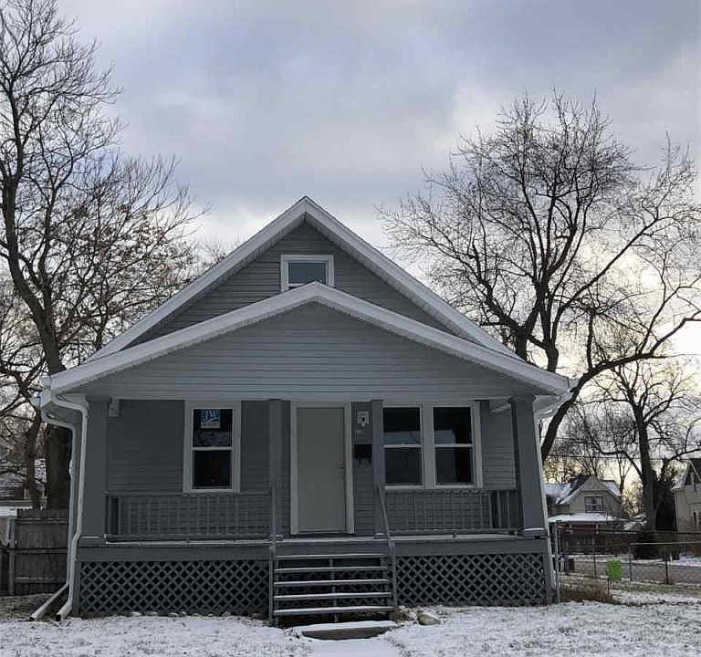 1st image of 1134 Gillett St