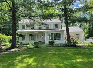 2276 Danbury Ln, Hudson, OH 44236