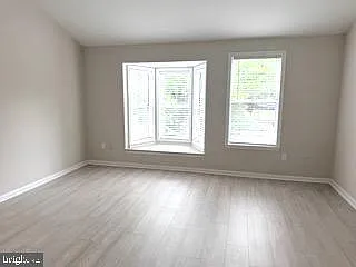 7315 Castleberg Ct — Photo 13