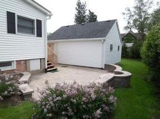 112 North St, Dundee, IL 60118