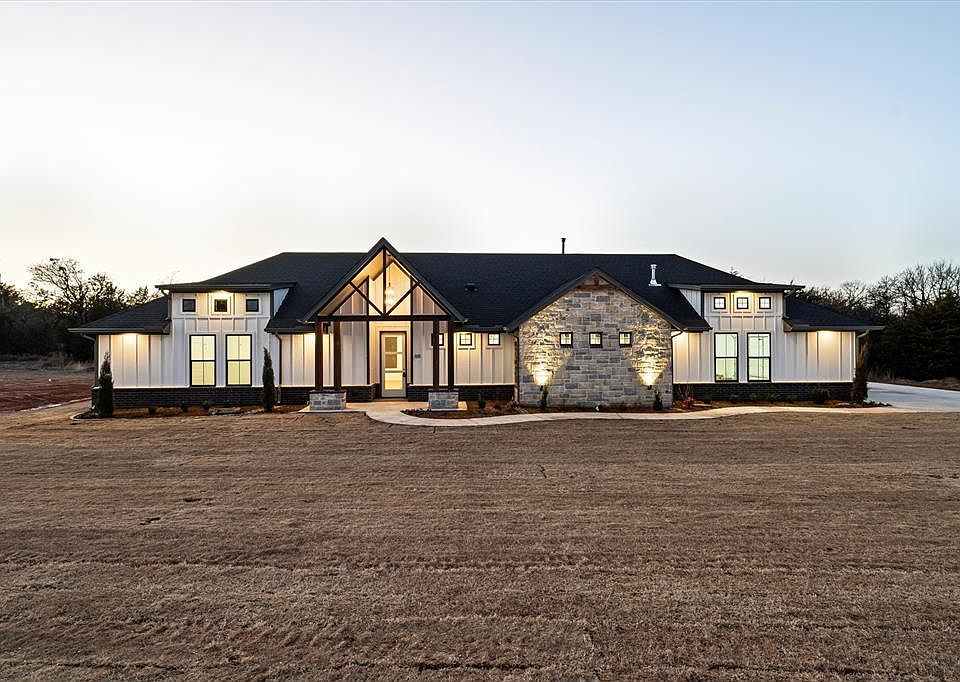 881 Meadow Park Dr, Guthrie, OK 73044 | Zillow